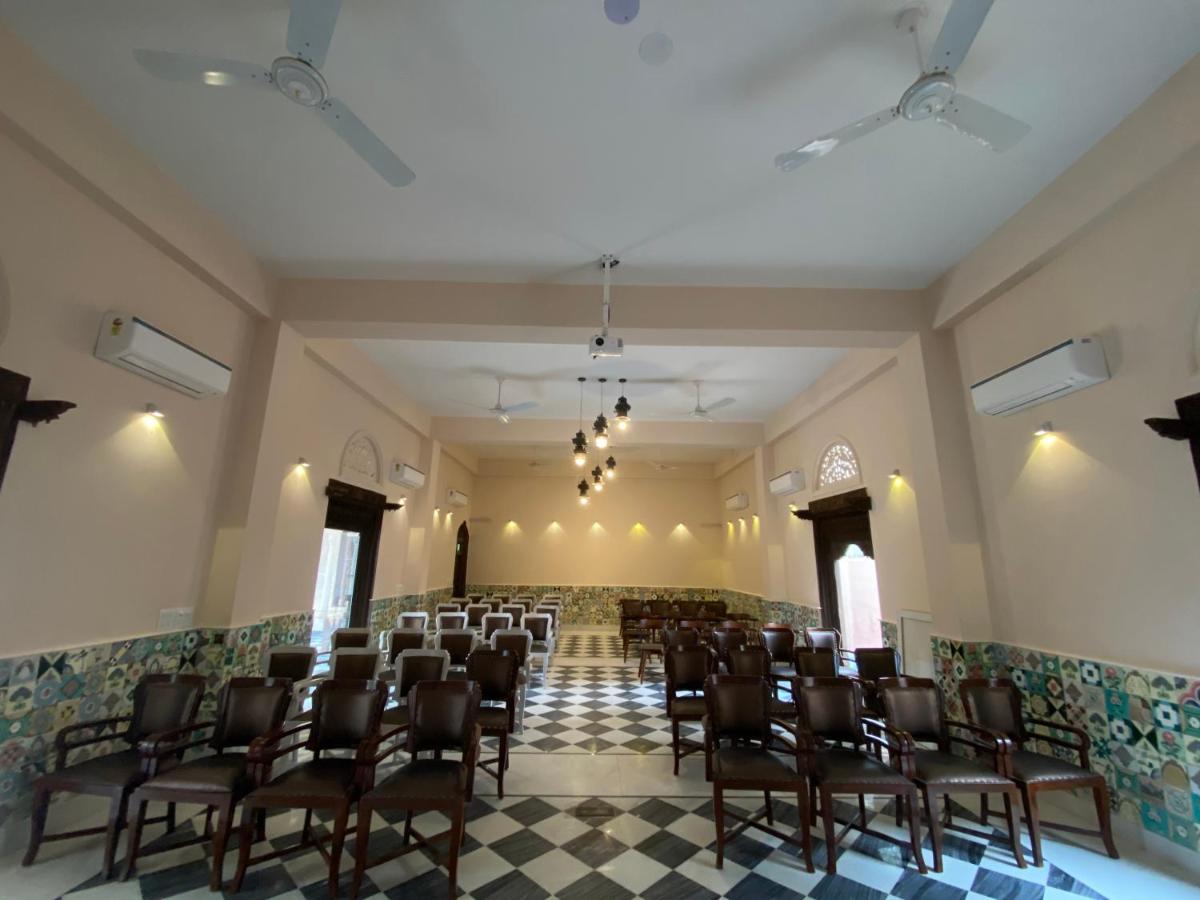 Vivaana Culture Hotel Мандава Екстер'єр фото