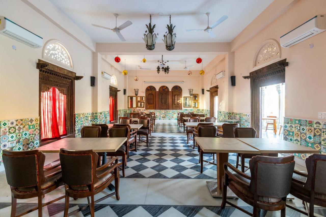 Vivaana Culture Hotel Мандава Екстер'єр фото